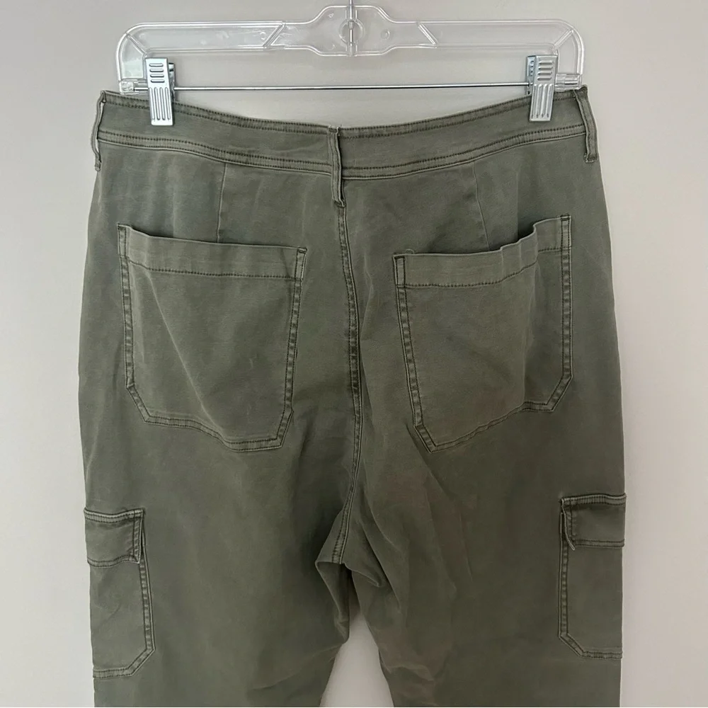 J. Crew High Rise Straight Leg Green Cargo Style Pants 31 Tall - Picture 4 of 7